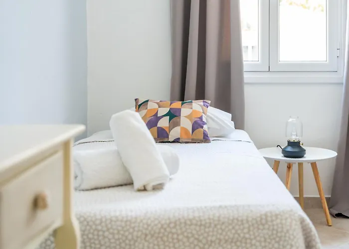 West Point House * Agia Thekli